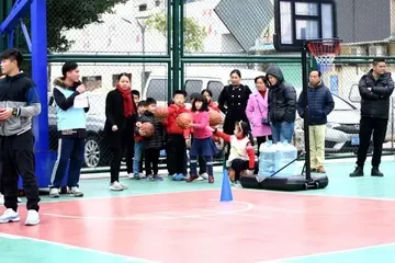 哪里可以找到适合篮球运动员的放松方法?_0